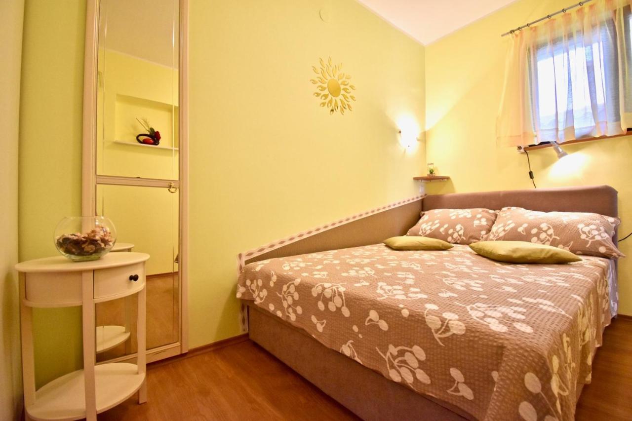 Holiday apartments Medulin Bagian luar foto
