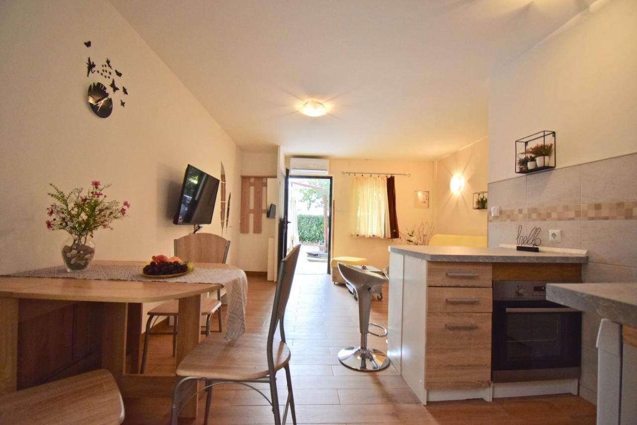 Holiday apartments Medulin Bagian luar foto