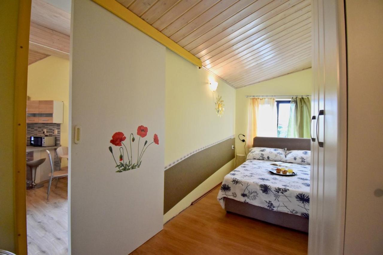 Holiday apartments Medulin Bagian luar foto