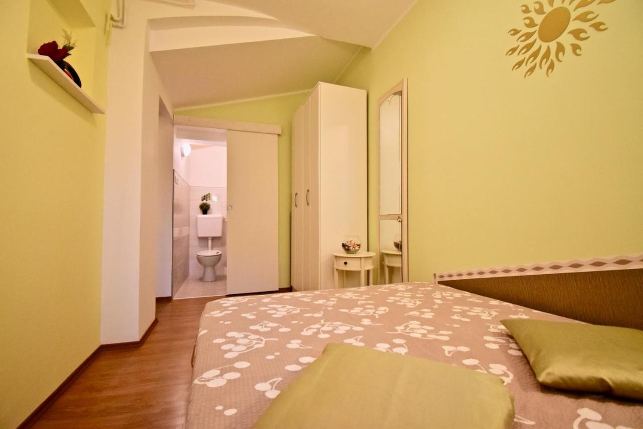 Holiday apartments Medulin Bagian luar foto